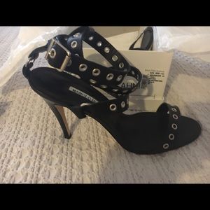 Manolo Blahnik grommet sandal 39