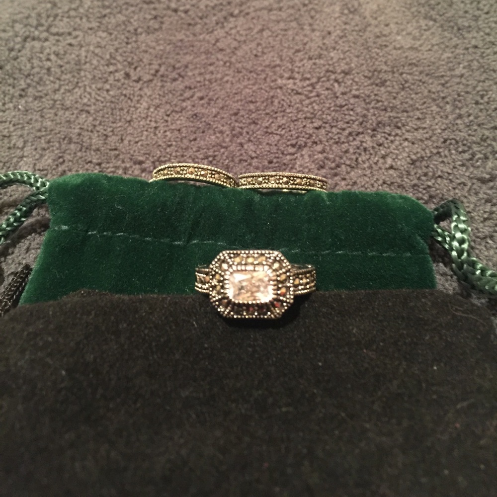 ! Reign Ring by Park Lane !