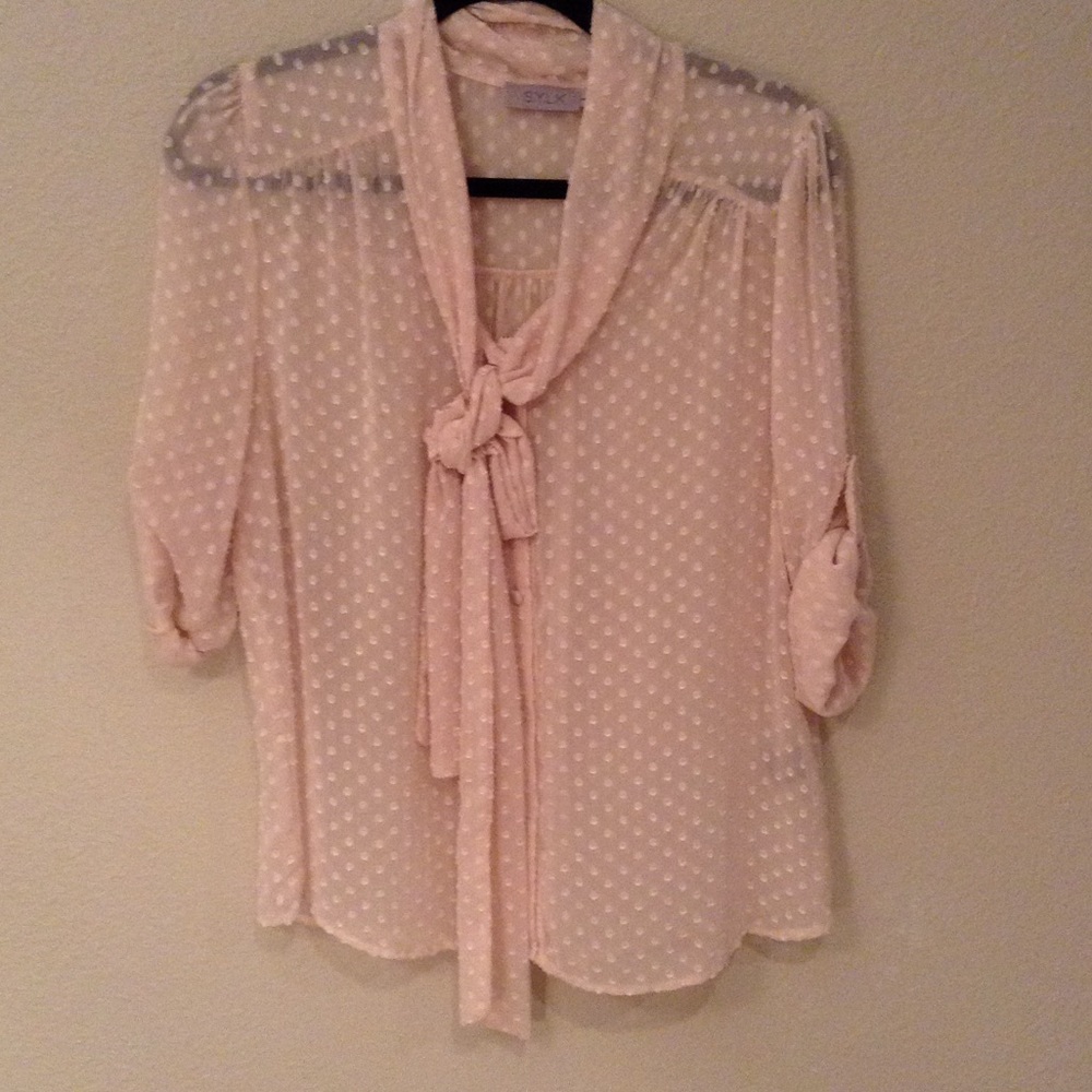 perfect neutral polka dot blouse
