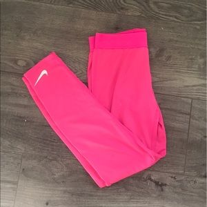Nike pros pink