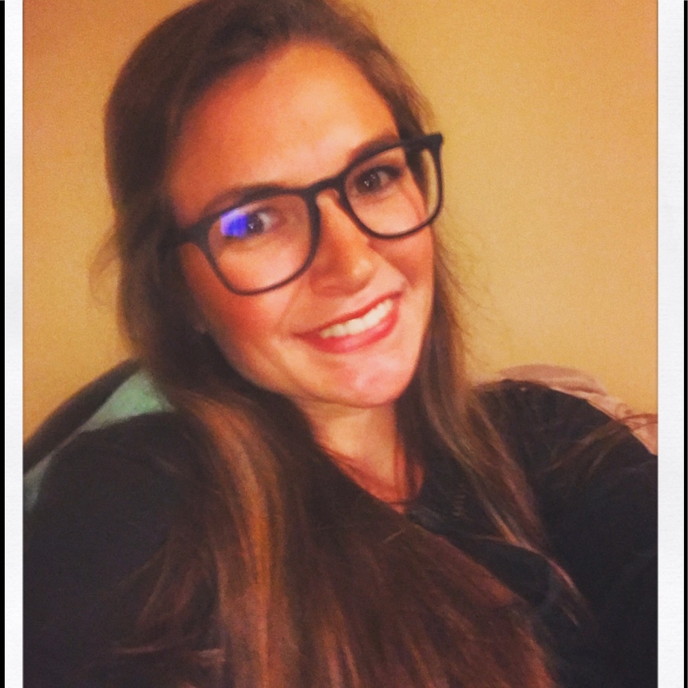 Meet your Posher, Rachel