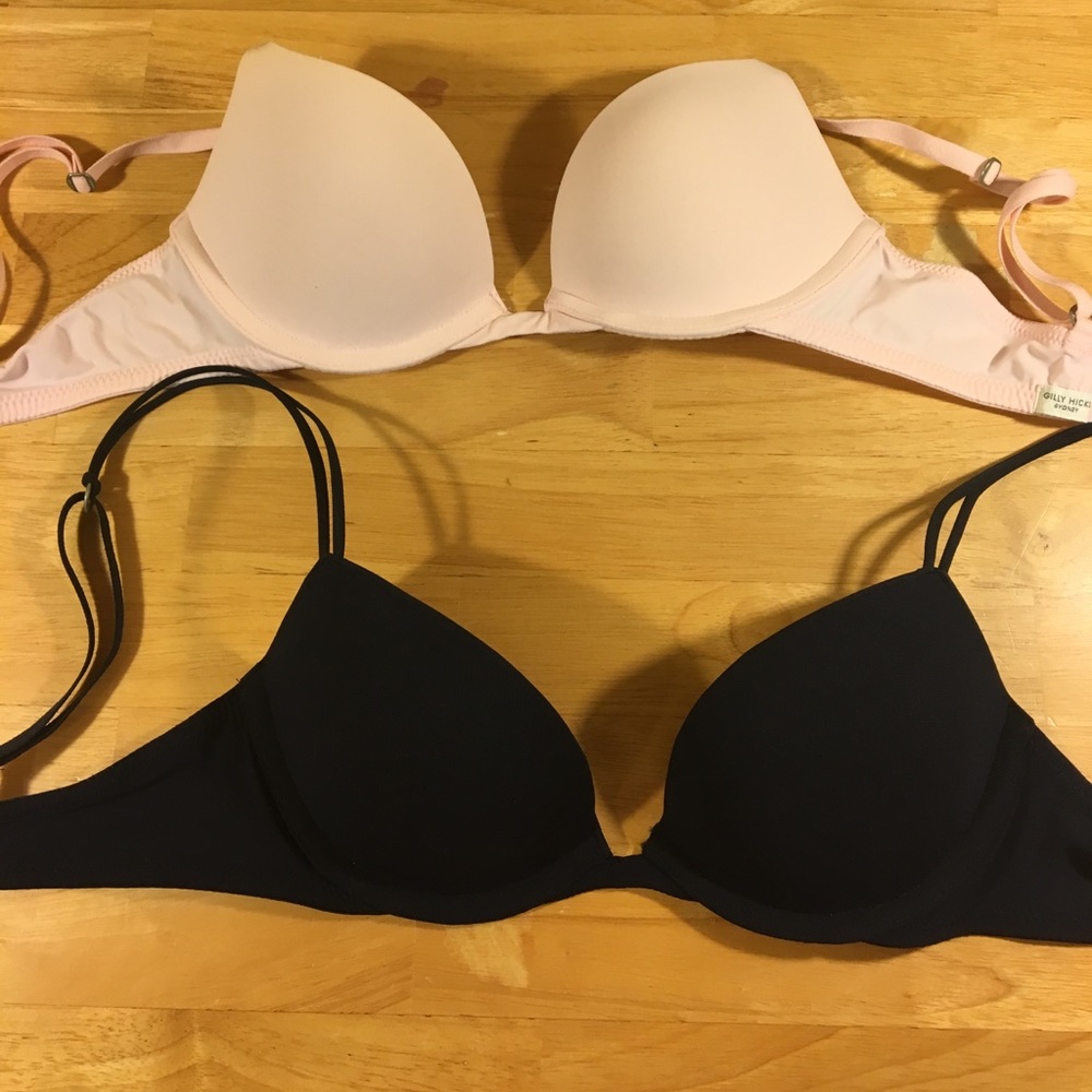 Two 32A Gilly Hick Lightly Lined Demi Bras