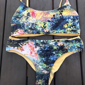 San Lorenzo reversible yellow/tropical bikini