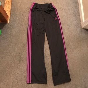 ADIDAS SWEATPANTS