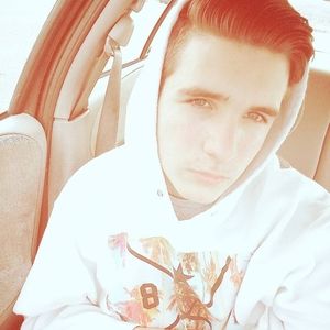 Meet your Posher, Tyler