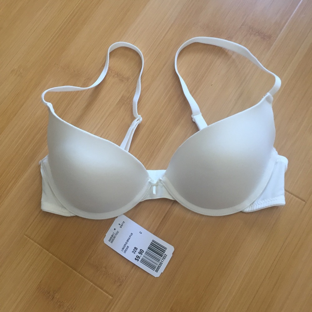 NWT Forever 21 Bra in Cream / Ivory