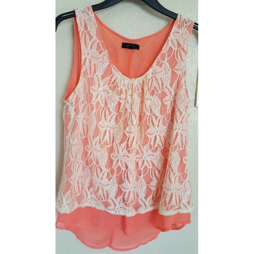 Floral Sleeveless Lace Top