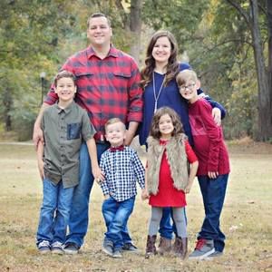 Meet your Posher, Liz