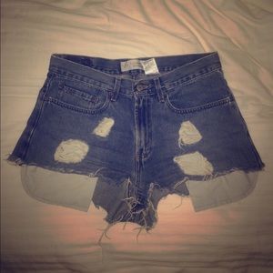Levis Loose Straight 560 Denim Shorts