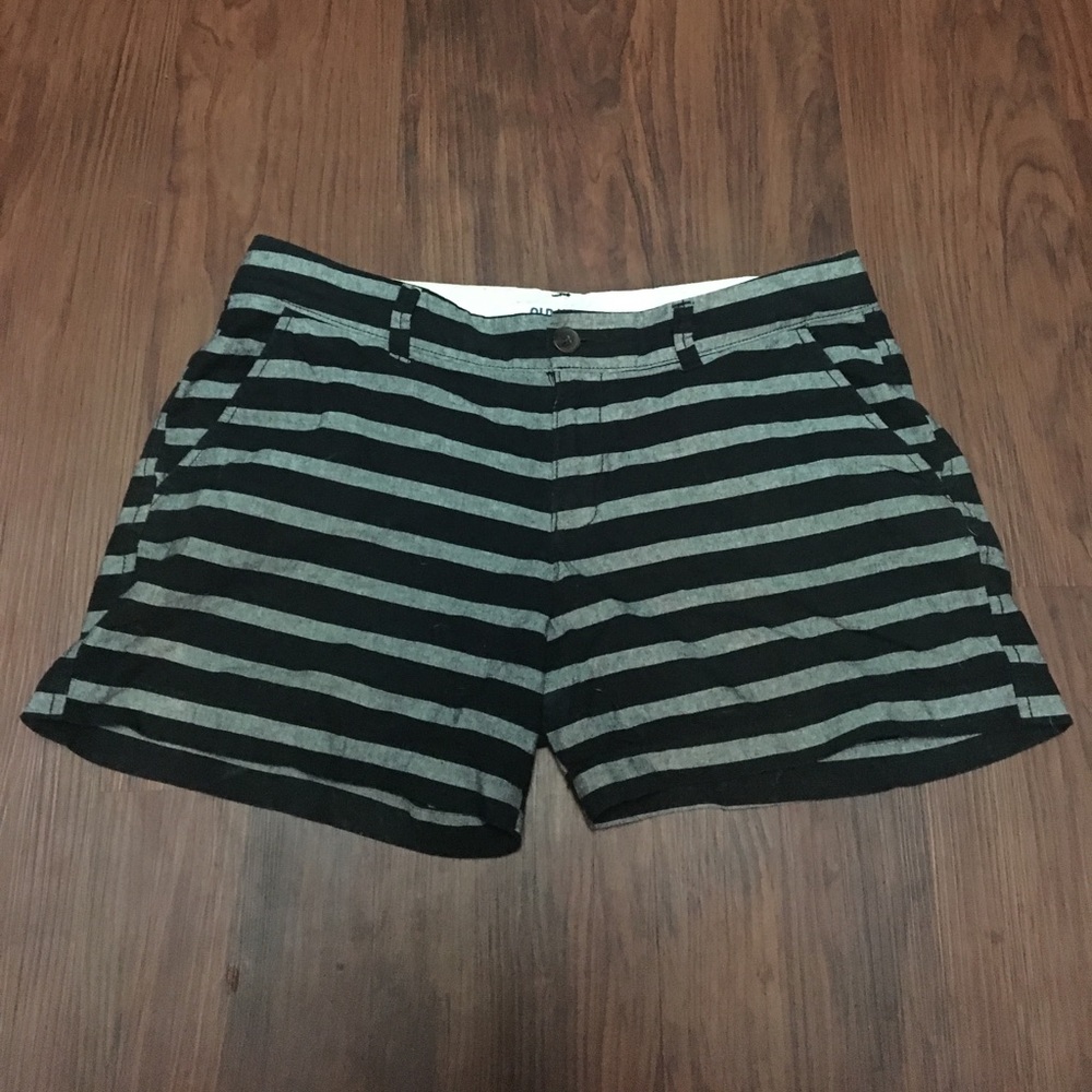Comfortable, modest length Old Navy Shorts