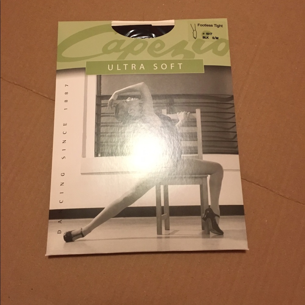 CAPEZIO FOOTLESS TIGHT BLACK SIZE S/M