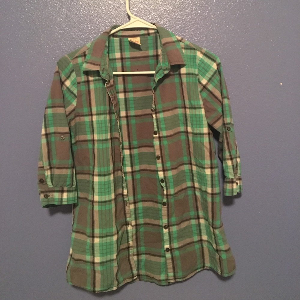 Long sleeve button up shirt