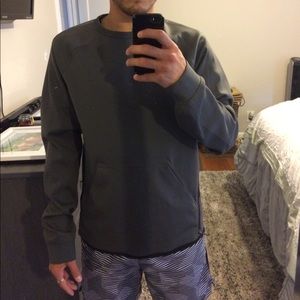 Men's lululemon crewneck
