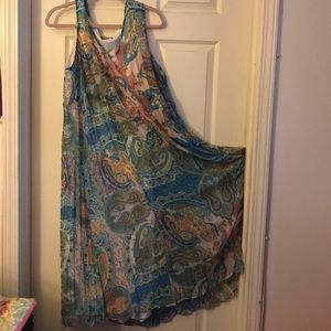 Multi color paisley,chiffon 3x pretty dress