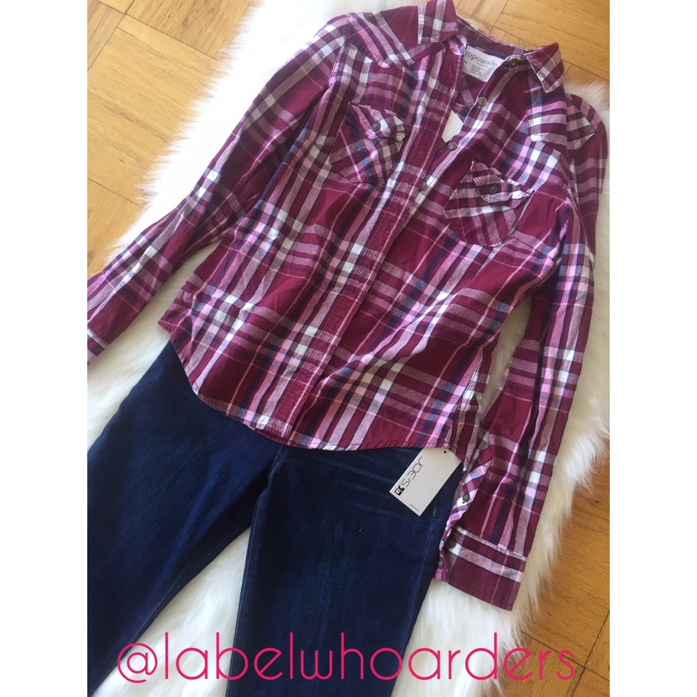 SOLD Aeropostale Long Sleeve Plaid Button Shirt
