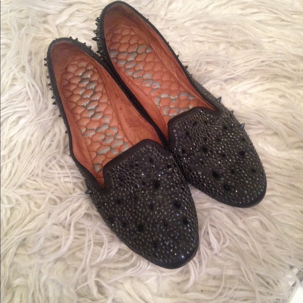 Sam Edelman spiked flats