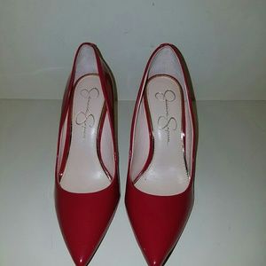 7.5 Jessica Simpson heels