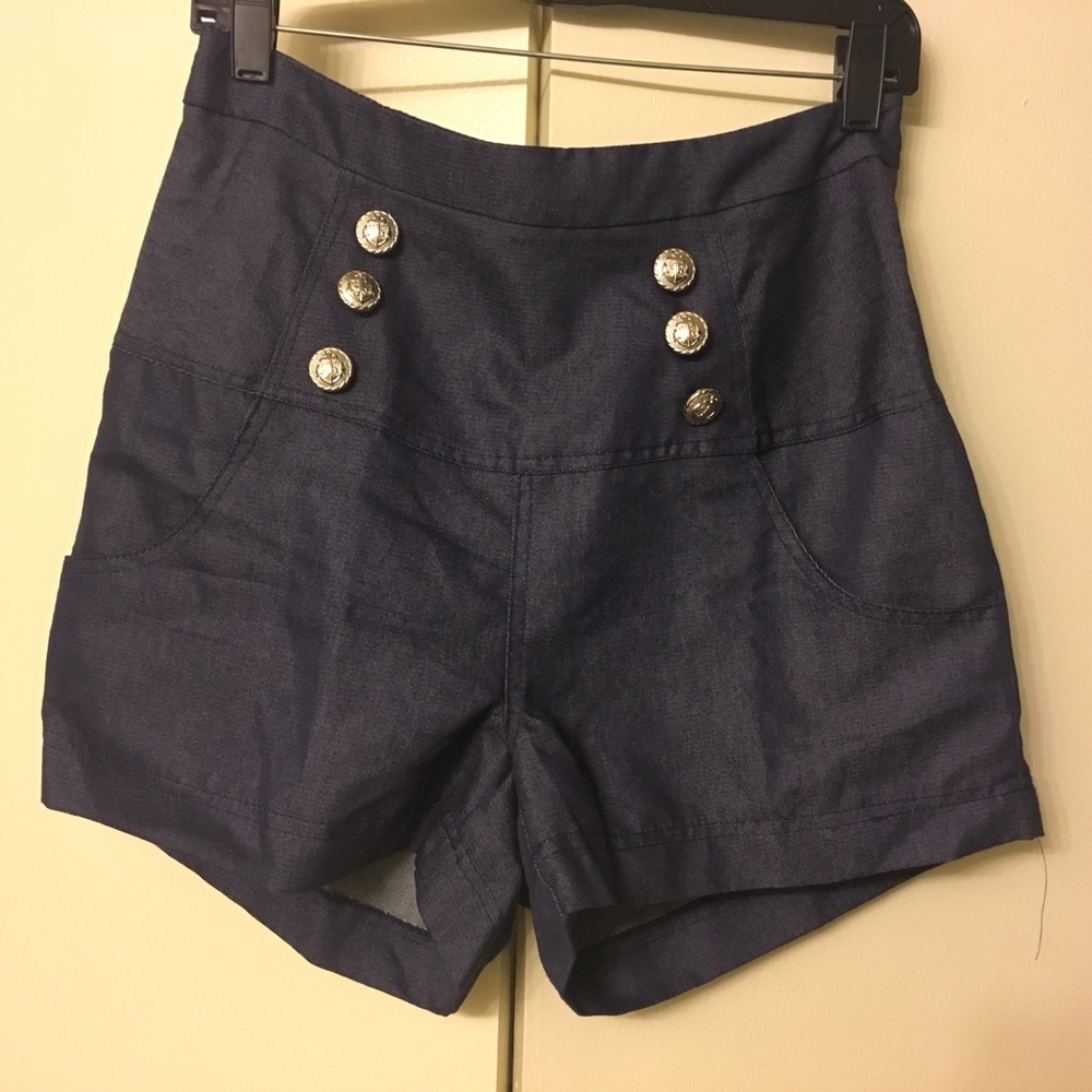 NWOT Super high waisted shorts