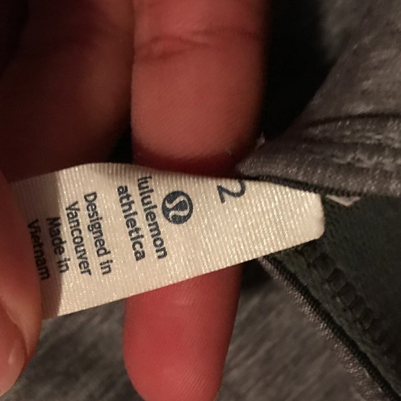 Lululemon gray and orange tank top - Picture 3 of 4