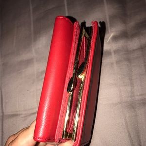 Red Wallet