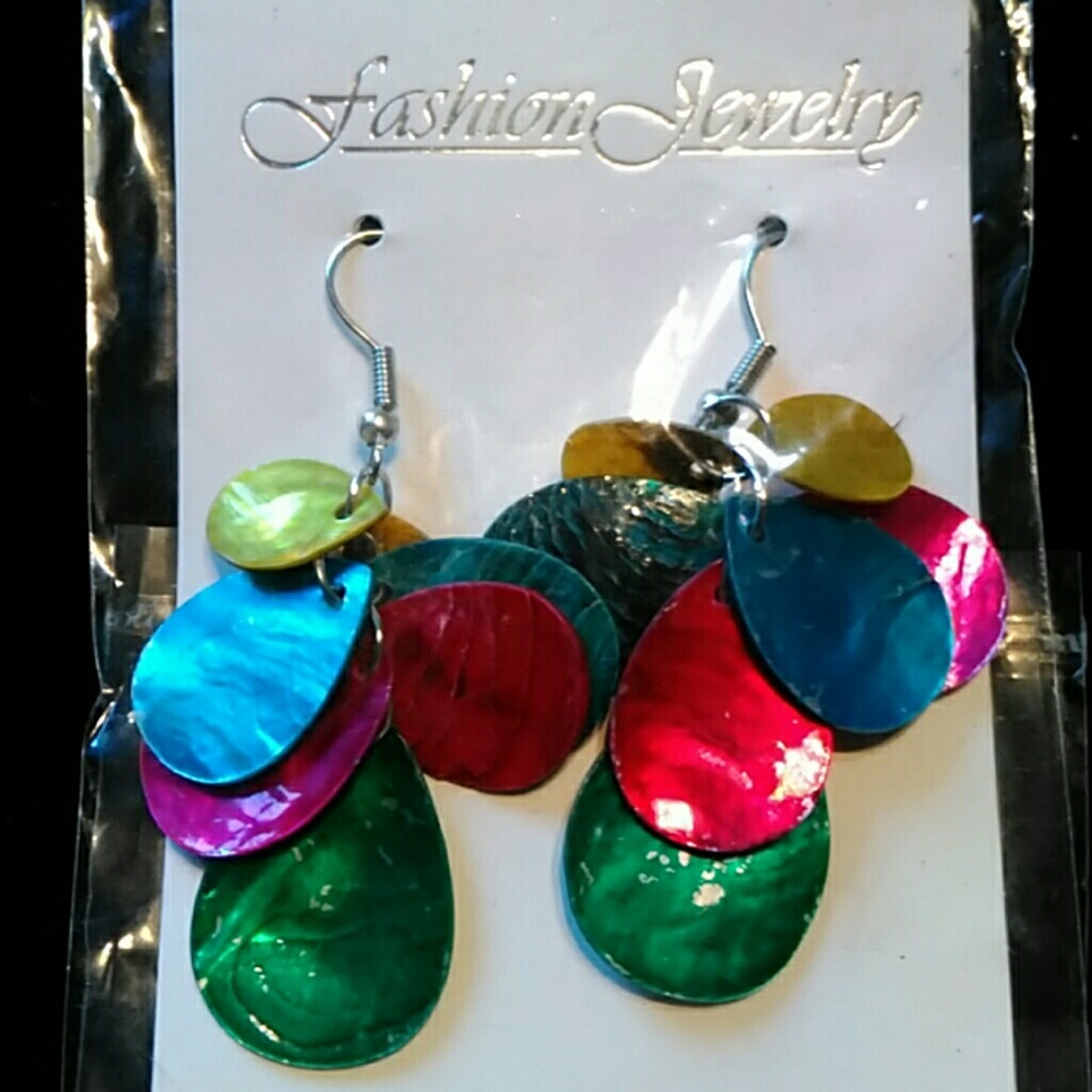 Shell colorful earrings