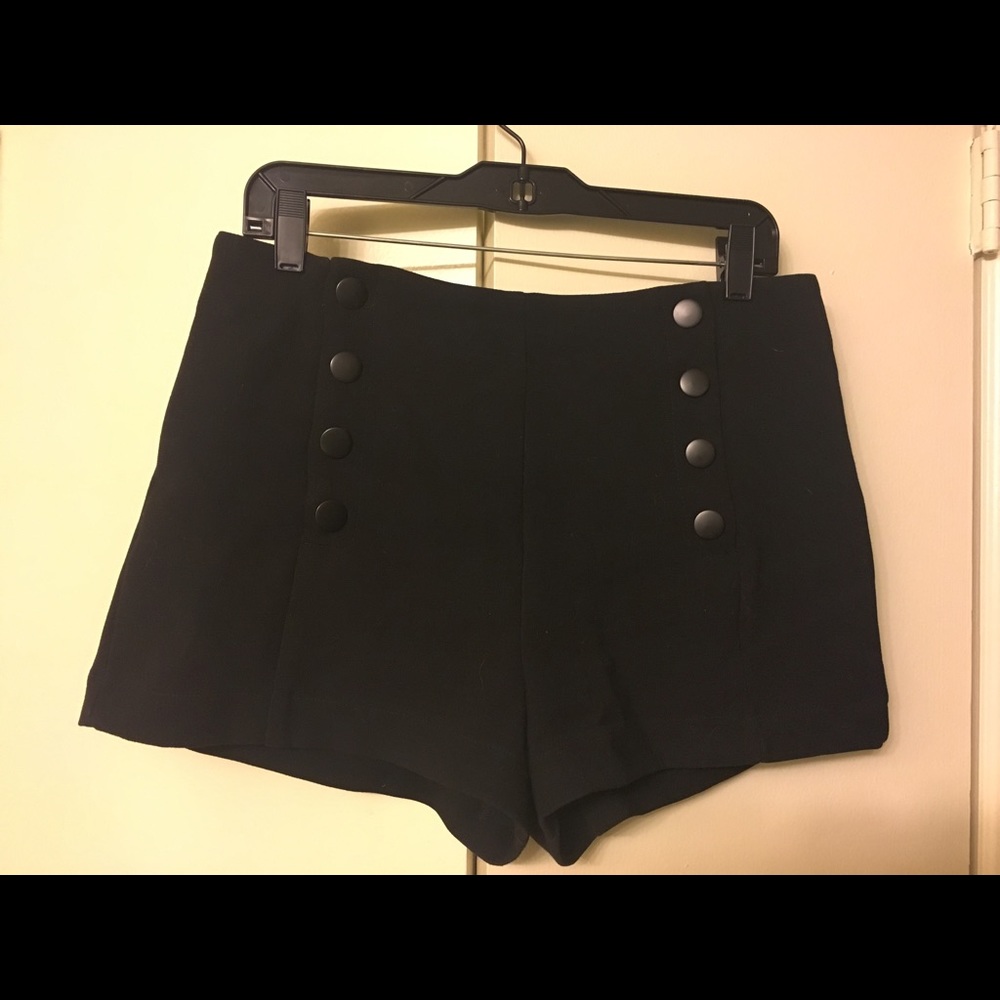 NWOT Black high waisted shorts