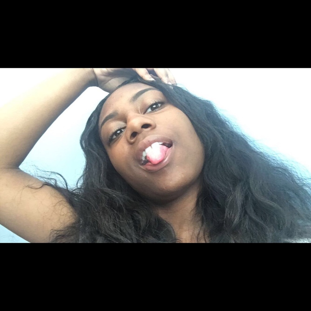 Meet your Posher, Zaiona