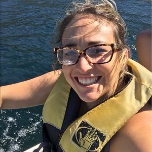 Meet your Posher, Gina