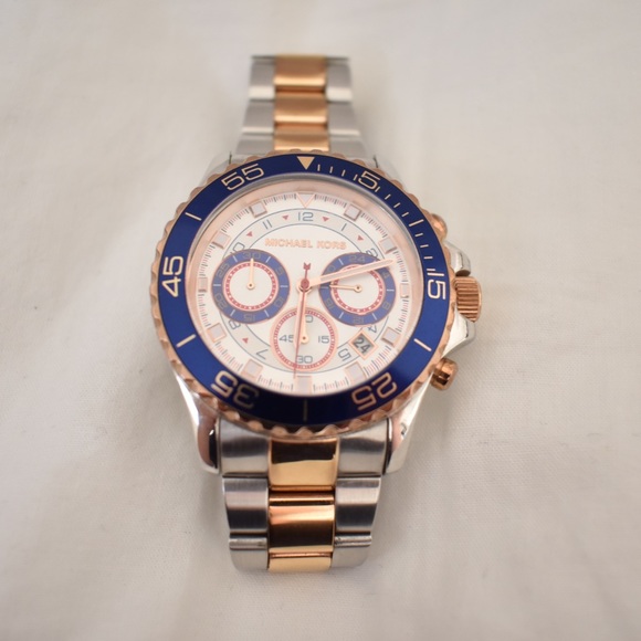 Michael Kors Everest Chronograph Watch - Picture 1 of 8