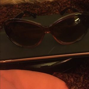 Betsy Johnson sunglasses rose bronze