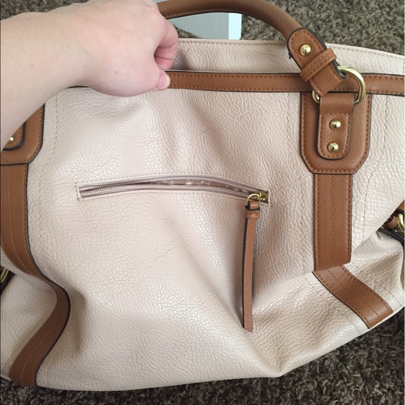 Purse - Picture 3 of 4