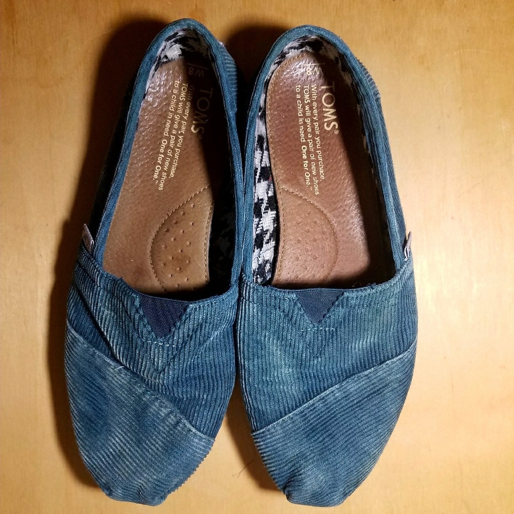 TOMS - Corduroy Slip-On Shoes