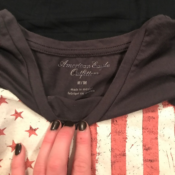 Crop top - Picture 2 of 2