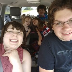 Meet your Posher, Rebecca