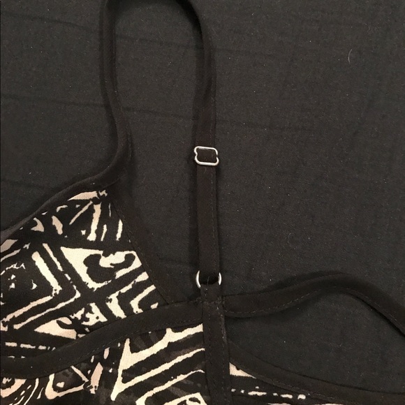 Crop top - Picture 3 of 4