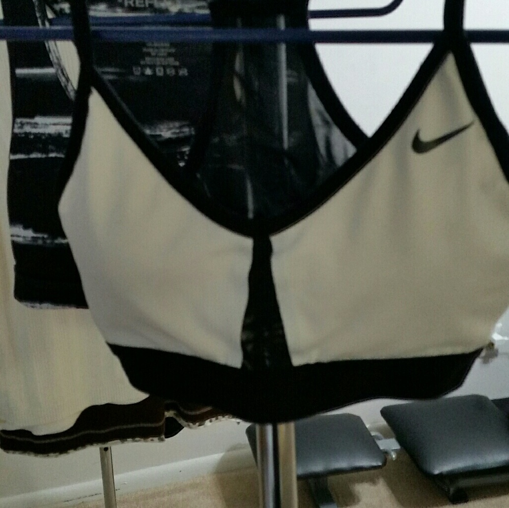 Sport's bra