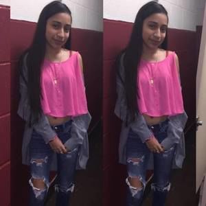 Meet your Posher, Adriana
