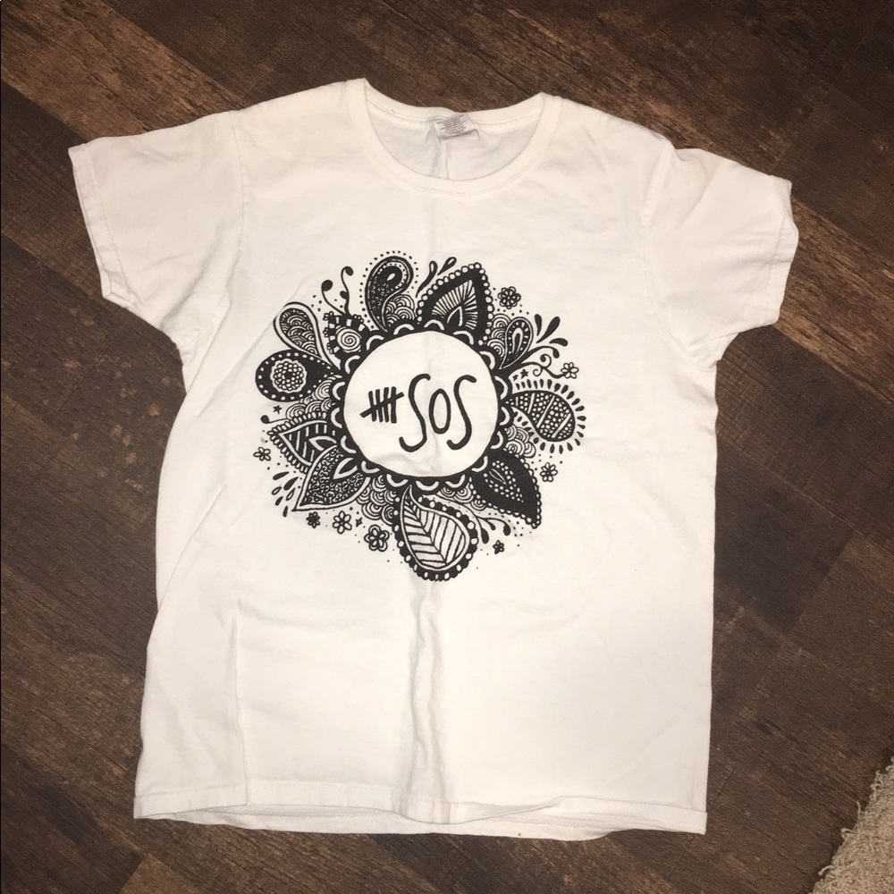 5 Seconds of Summer tshirt