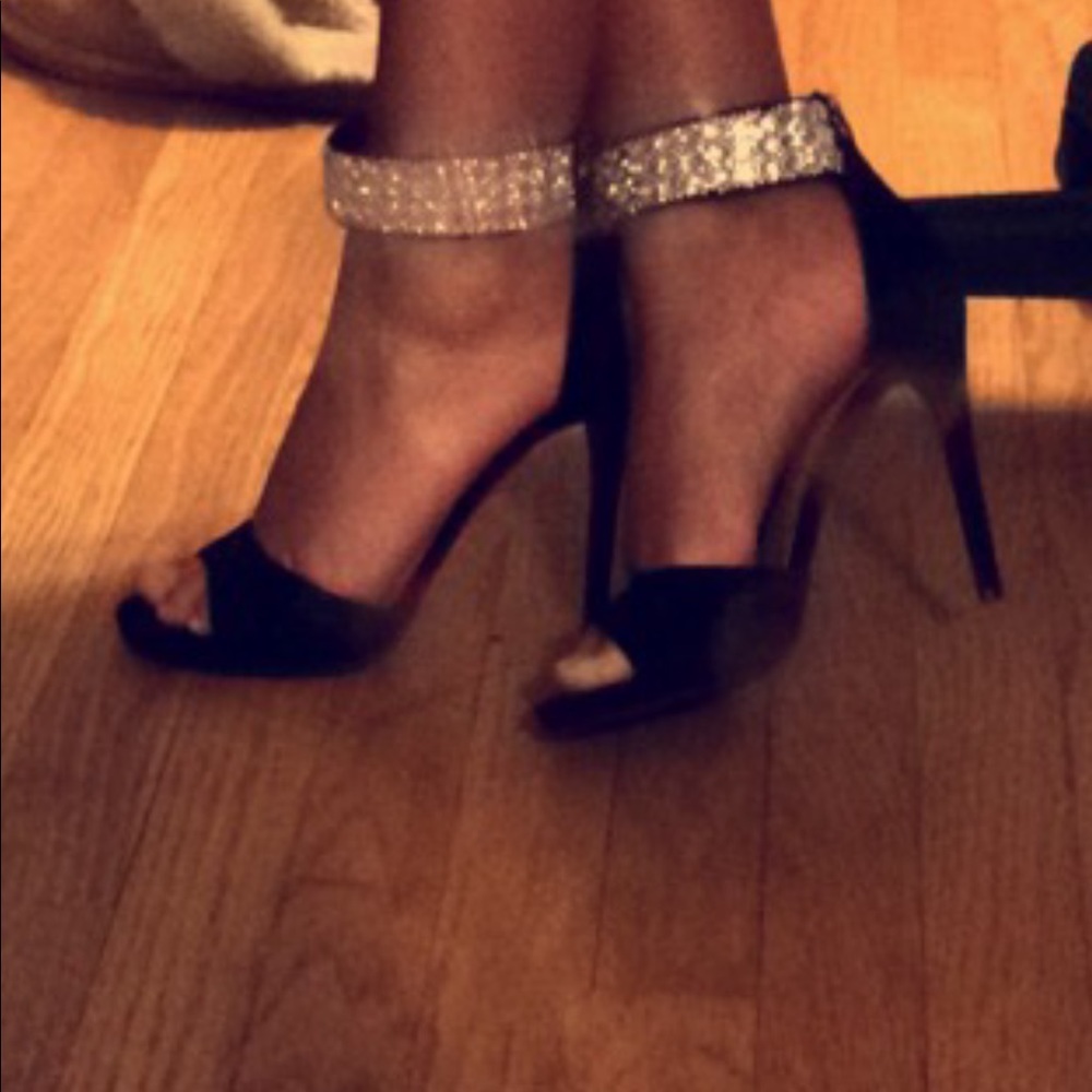 Chinese Laundry Rhinestone Heels!