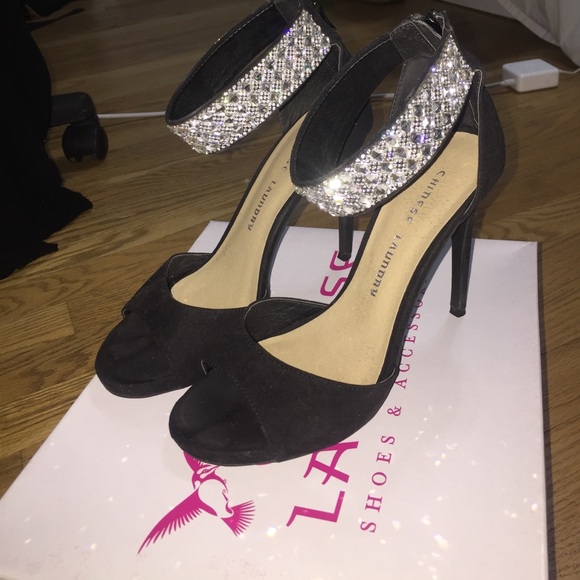 Chinese Laundry Rhinestone Heels! - Picture 2 of 4