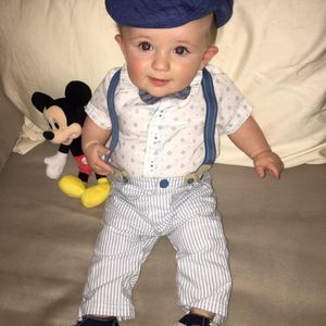 Meet your Posher, Laurie