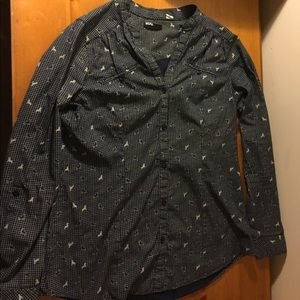 BDG button-up with fun horse print, size M
