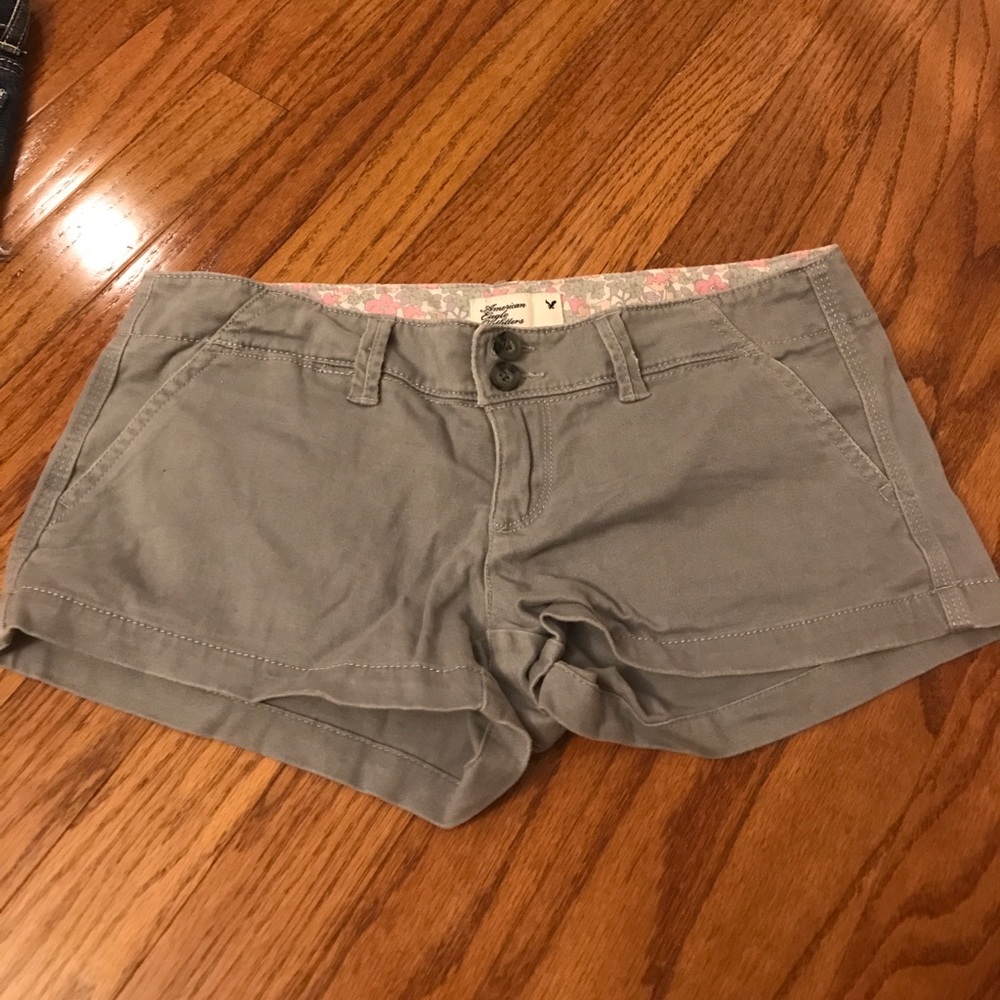 Gray American eagle shorts