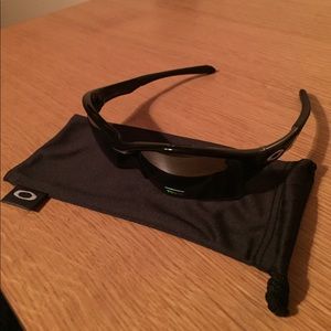 Youth Size Oakley Quarter Jackets