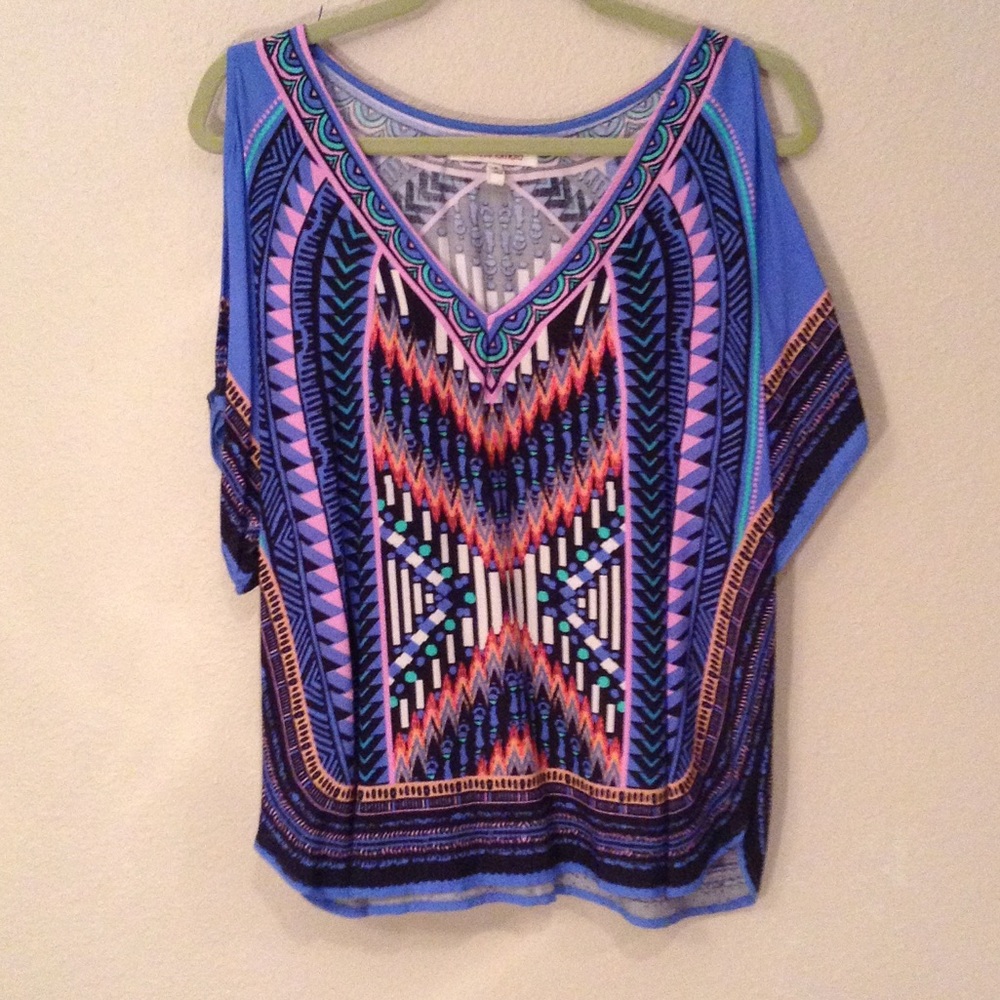 tribal sleeve cut out top