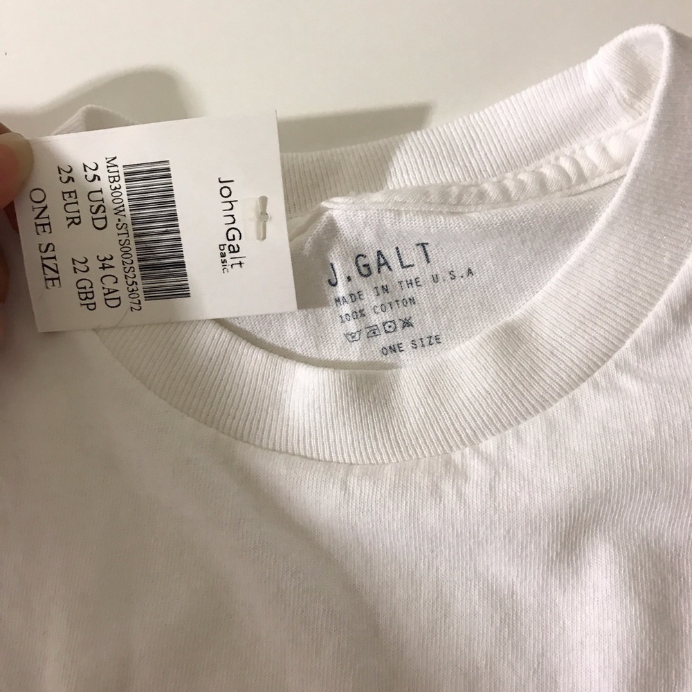❗️ONE LEFT ❗️Brandy Melville American cup tee 🇺🇸 - Picture 6 of 6