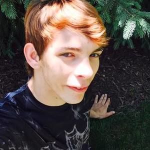 Meet your Posher, Phillip