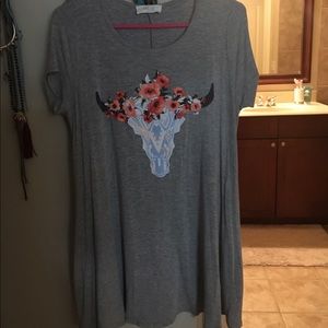 Longhorn with floral dress