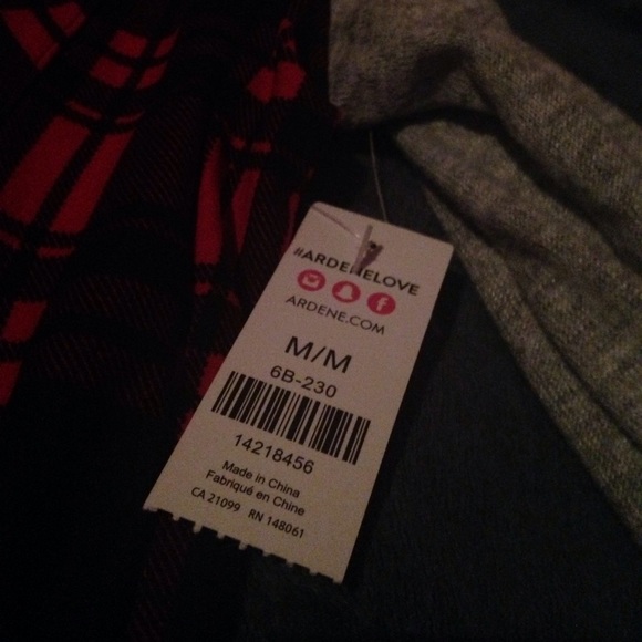 Flannel Hoodie - Picture 4 of 8