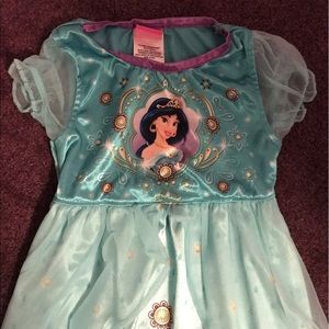 NWOT Princess Jasmine nightgown
